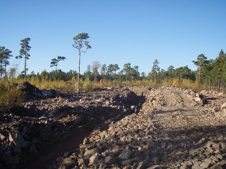 solbergsvagen vid tomt 2 i 43121 läggsi solbergsvägsmappen.JPG - Solbergsvägen vid tomt 2.